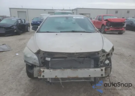 2010 Chevrolet Malibu Ls z USA, uszkodzony, nr VIN 1G1ZB5EB2AF244684